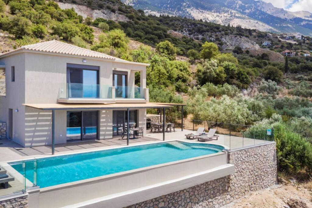 Color Villas-New Villa Green At Trapezaki With Private Pool Mousata Exterior photo